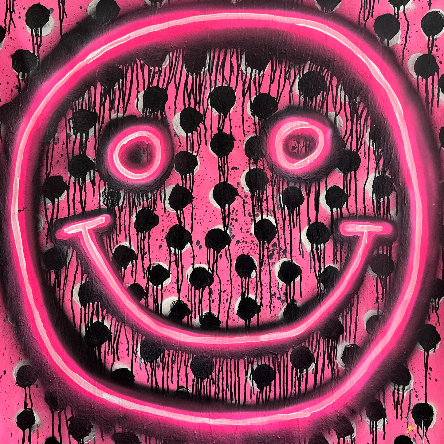 Neon and pink smiles