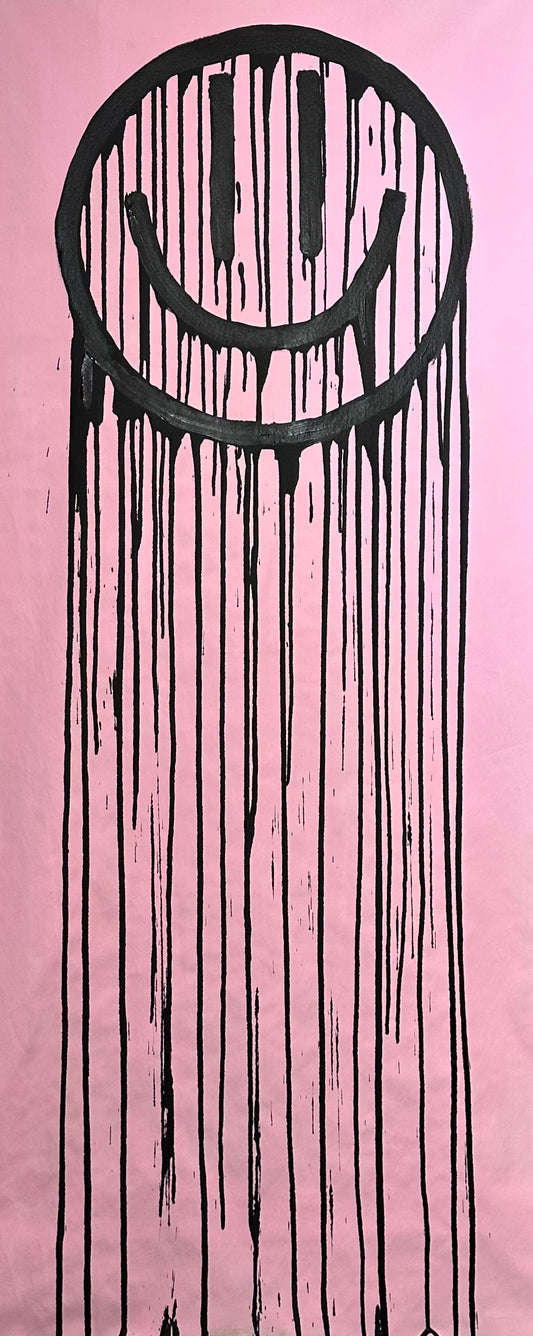 Long, black trippy smiley on pink