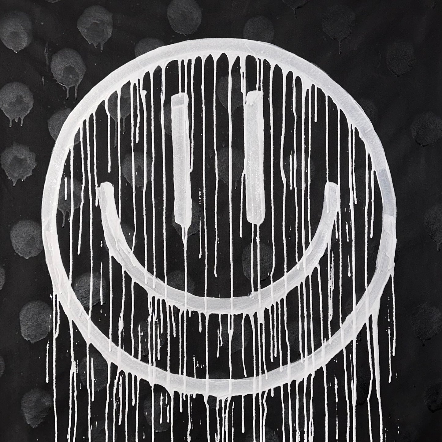 Black polkadots on black, white smiley drip